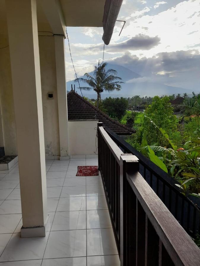 Tanaya Homestay Amed Exteriör bild